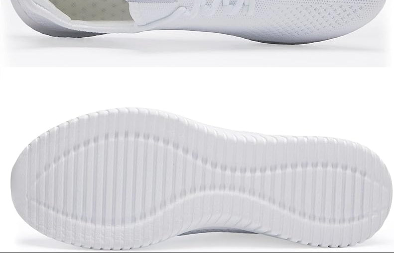Ultra-light knit mesh running shoes sole view